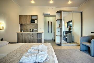 Фото номера Апартаменты 18 Гостиница Exclusive г. Зеленоградск 5