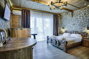 Фото номера WILD 25 Гостиница Exclusive г. Зеленоградск 2